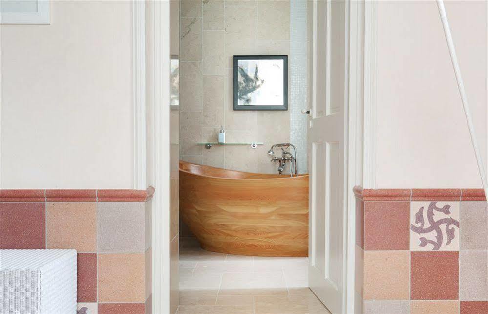 Chambres D'Hotes Eden Ouest Ла Рошел Екстериор снимка